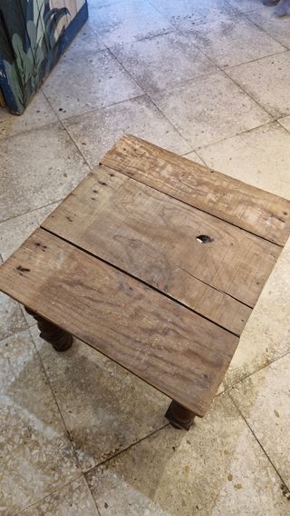 Mesita madera café - Estilo antiguo, rustica