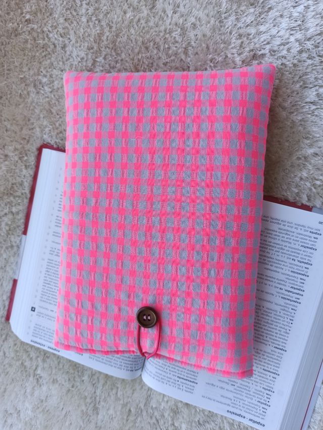 Funda libro vichy rosa-gris