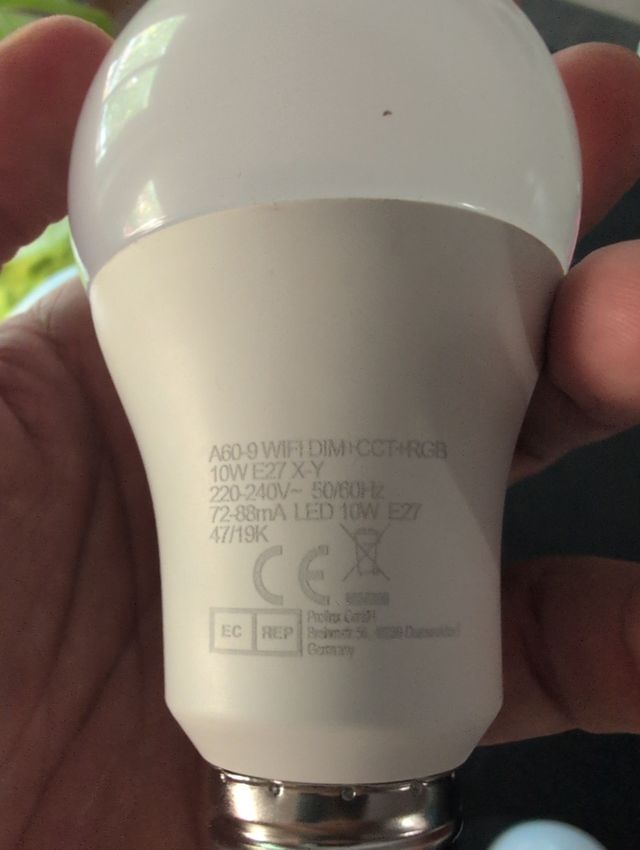 3 Bombillas LVWIT LED RGB 800 lúmenes