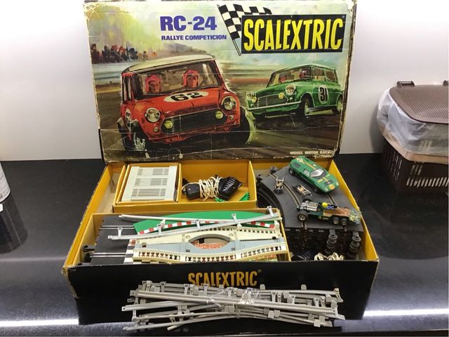 Competição de Rally Scalextric RC-24