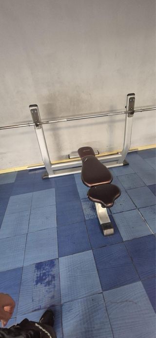 se venden Máquinas gimnasio 

