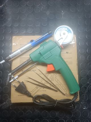 Soldador eléctrico + estaño+accesorios. A estrenar