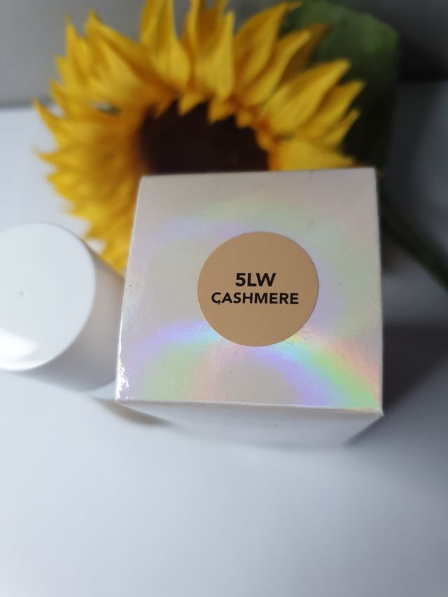 DOUGLAS Fondotinta Serum 5LW Cashmere