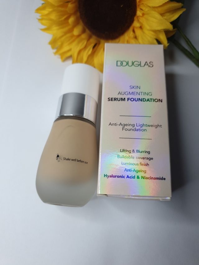 DOUGLAS Fondotinta Serum 5LW Cashmere