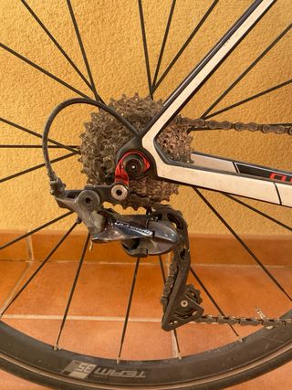 Bicicleta Carretera Cube carbono