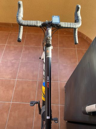 Bicicleta Carretera Cube carbono