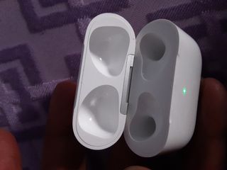 Estuche  AirPods A2566
