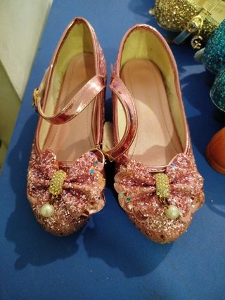 Zapatos niña tacón glitter rosa talla 31