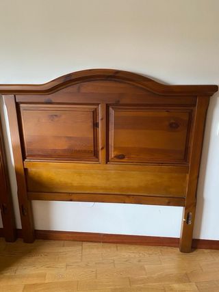 Cabecero cama + 1 mesita + cómoda + Espejo 