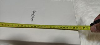 Caja y bolsa Saint Laurent