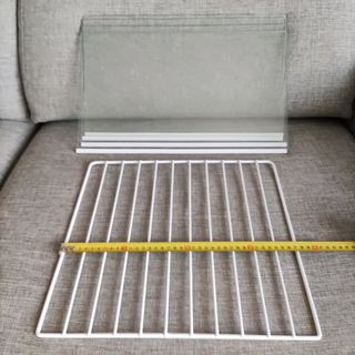 4 estantes + rejilla del congelador.