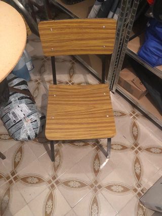 4 Sillas vintage metal y madera.