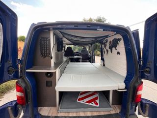 Volkswagen Transporter T5 2005 Camper 