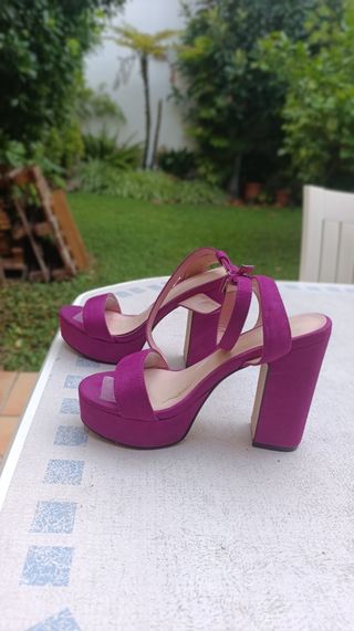 Tacones Violeta de Fieltro