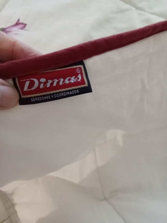 Edredón Cama Matrimonial - Dimas