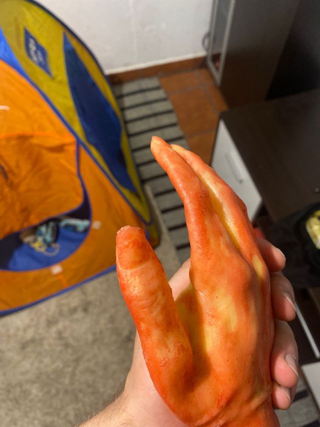 Pack máscaras y mano sangrienta Halloween