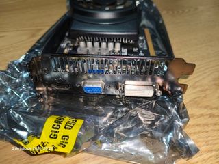Gráfica Asus EAH5770 - GPU