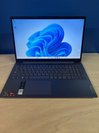 Portatil Lenovo IdeaPad 3
