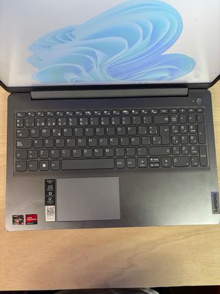 Portatil Lenovo IdeaPad 3