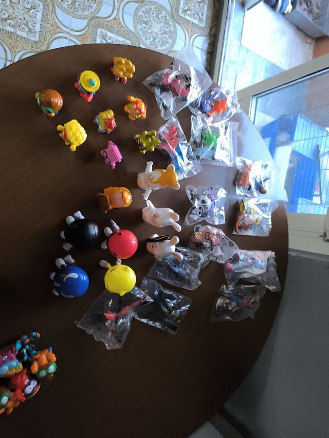 29 figuras Burger King