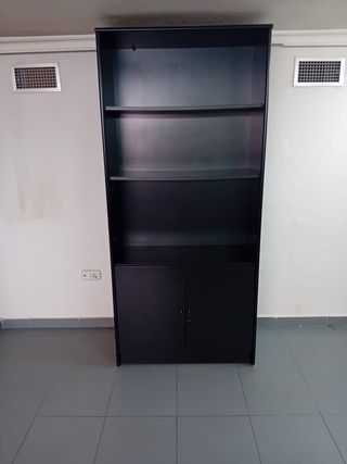 ESTANTERÍA COMO NUEVA 210 x 93 EN 25 EUROS, CARTAG