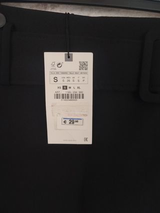 Falda pantalón Zara negra con cinturon S