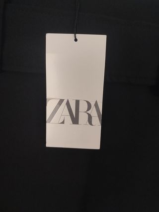 Falda pantalón Zara negra con cinturon S