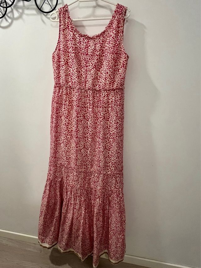 Vestido largo rojo y blanco