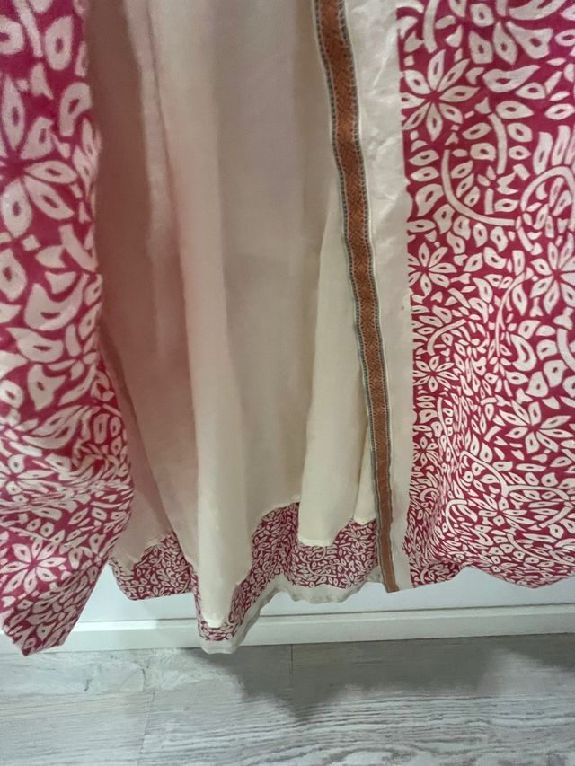 Vestido largo rojo y blanco