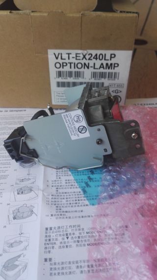 LÁMPARA PROYECTOR Mitsubishi VLT-EX240LP