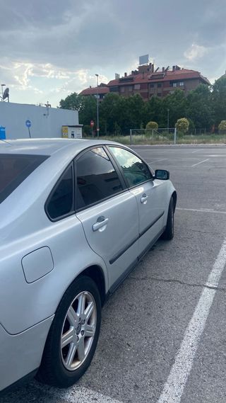 Volvo S40 2004