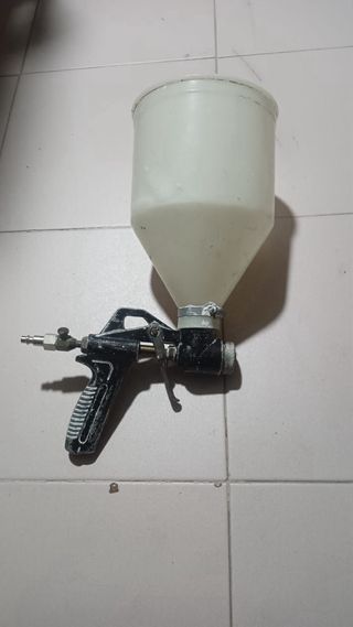 Compresor aire + pistola pintura y de gotelé