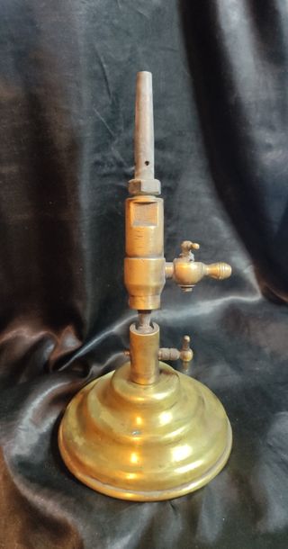 Mechero antiguo de laboratorio años 30 Laton maciz