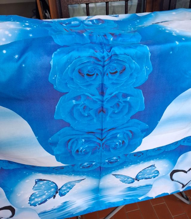 Bellissima Tovaglia Blu