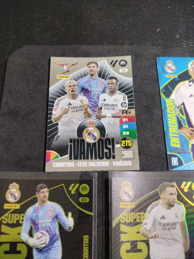 Cromos Adrenalyn Real Madrid 2025