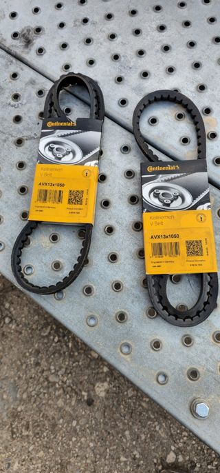 2 Correas Continental AVX13x1050