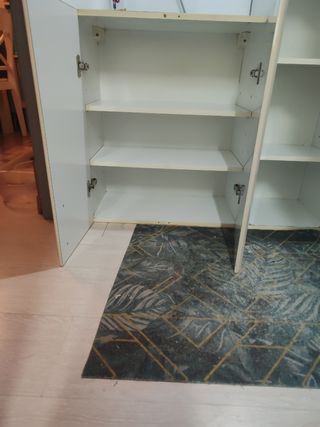 Armarios cocina - beige y blanco