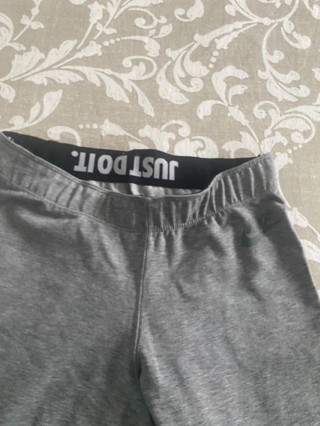 leggings niña gris Nike