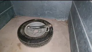 Remolque pequeño usado Con papeles