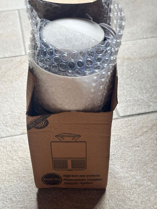 Lampada antizanzare USB