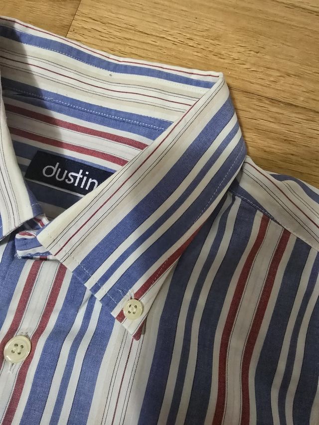 Camisa Dustin multicolor rayas. Talla L . 3 EUROS