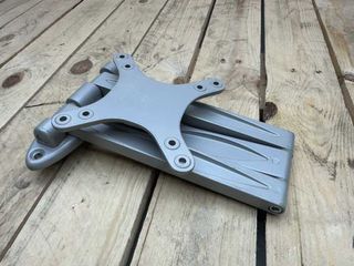 SOPORTE UNIVERSAL PARA PANTALLA