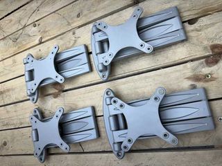 SOPORTE UNIVERSAL PARA PANTALLA