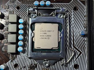 Placa H110M PRO-VH y Procesador i7-7700k 4,20 GHZ