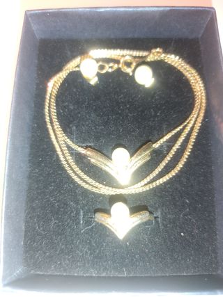 Bajada Conjunto perlas blancas/circonitas baño 9K