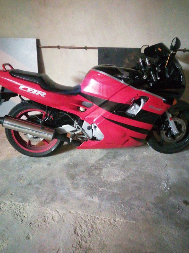 Honda CBR 600cc - Año 91