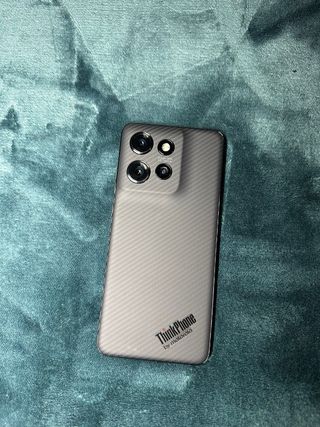 Motorola ThinkPhone 256GB - Negro