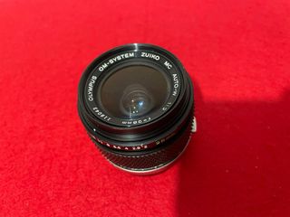 Unico Olympus Zuiko 28mm f/2 Gran Angular Auto-W