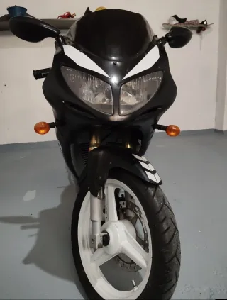 Moto 49cc - Impecable. Motor hispania