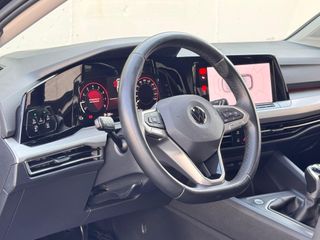 VOLKSWAGEN Golf Life 1.5 TSI 96kW (130CV)